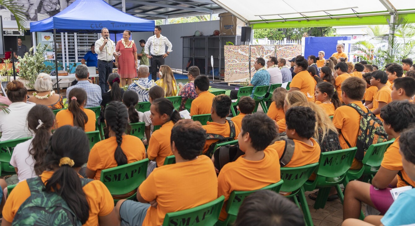 Visite au collège de Tiarama 02