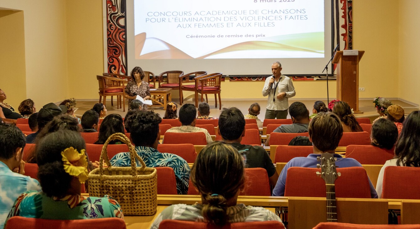 Concours de chansons « Elimination des violences faites aux femmes et aux filles »