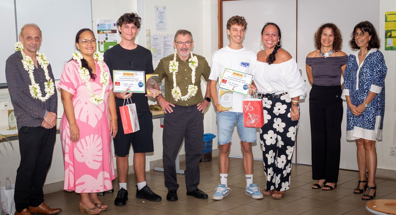 Remise des récompenses du concours "Chimie et Physique étonnantes pour un grand Oral percutant"