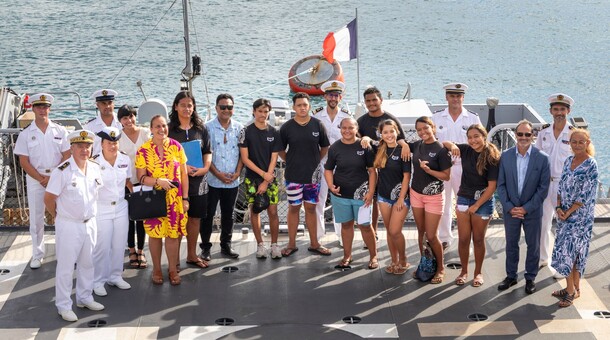 Signature de la convention Classe Défense Collège de Punaauia – TERIIEROOITERAI