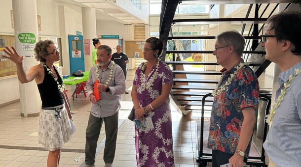 Visite de la JPO de l’UPF par le Vice-recteur et la Ministre