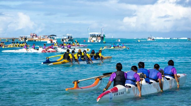 Aimeho Va’a Race 2026 : la 22ᵉ édition de la course scolaire de pirogues à Moorea