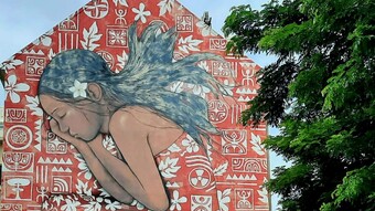 la tahitienne rouge