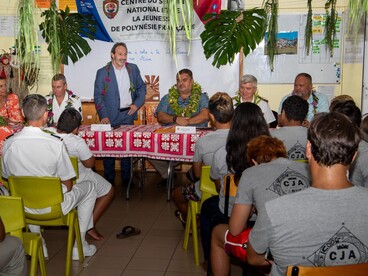 Signature de la convention "Classe Défense" à Arue